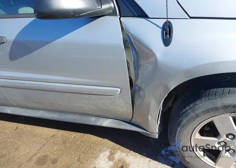 2005 Chevrolet Equinox Ls z USA, uszkodzony, nr VIN 2CNDL13FX56109381